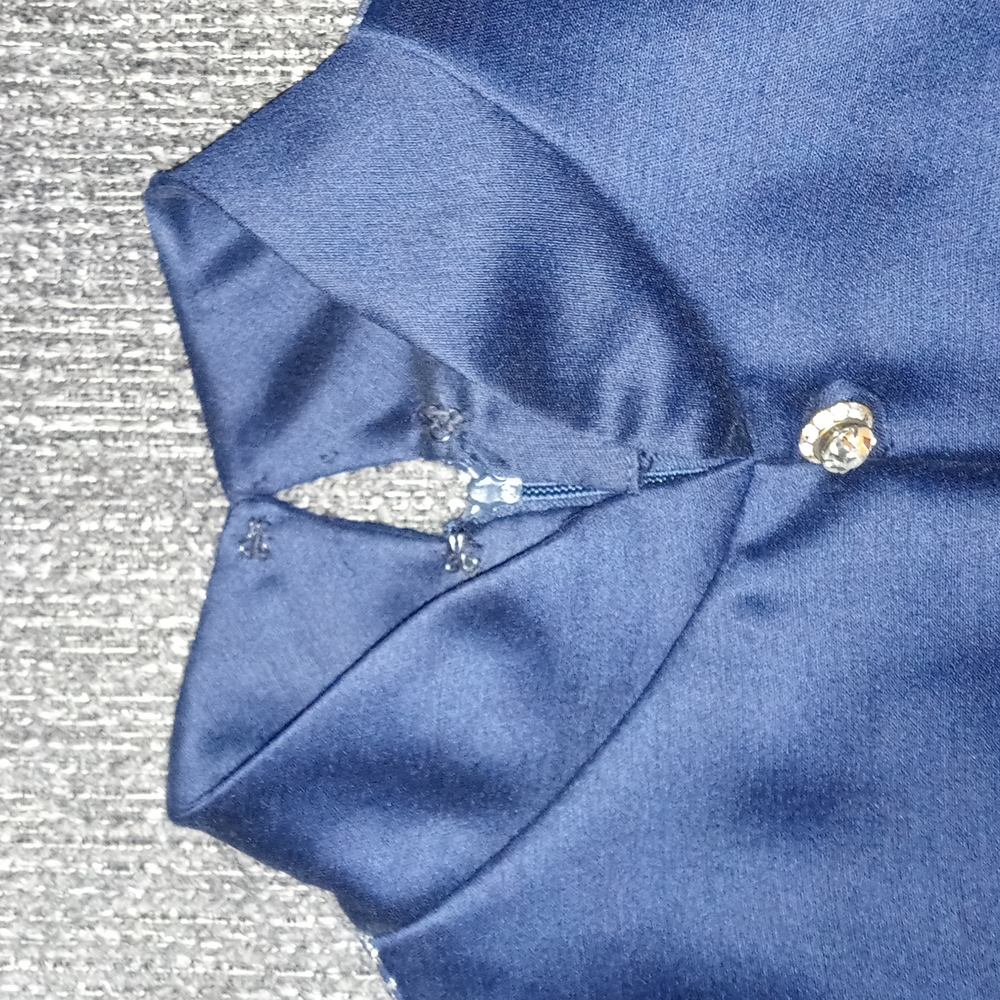 💙VTG 1960s Oscar de la Renta💙 - Navy Silk & Silver Metallic Plaid Mod Dress - Picture 16 of 16